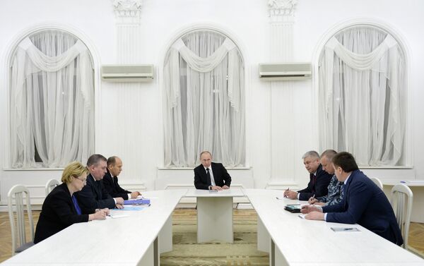 Russian President Vladimir Putin discussed public security and anti-terrorism in Volgograd - Sputnik International