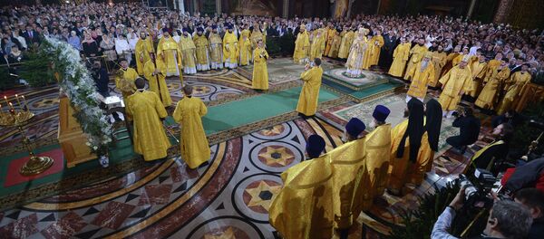 While most commonly Christmas is celebrated according to the Gregorian calendar, on December 25, the Eastern Orthodox Church observes the holiday using the old Julian calendar, on January 7 While most commonly Christmas is celebrated according to the Gregorian calendar, on December 25, the Eastern Orthodox Church observes the holiday using the old Julian calendar, on January 7 - Sputnik International