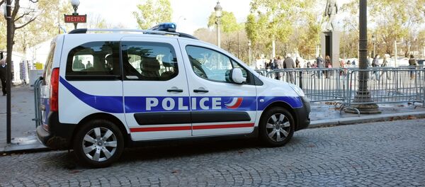 French special police units have dismantled an underground network, which sent jihadists to Syria, during a nationwide raid French special police units have dismantled an underground network, which sent jihadists to Syria, during a nationwide raid - Sputnik International