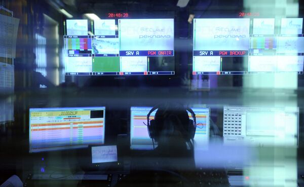 Russia’s Top Satellite TV Provider Dumps Scandal-Hit Station - Sputnik International