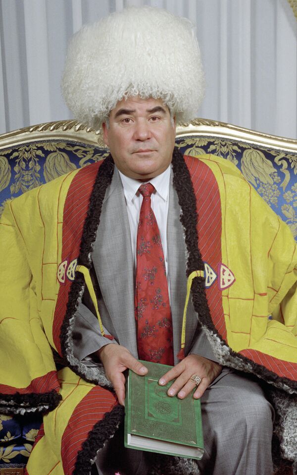 Turkmenistan's eccentric former President Saparmurat Niyazov - Sputnik International