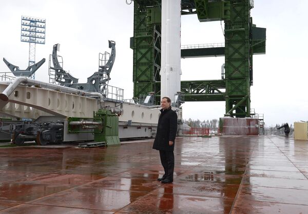Russian Prime Minister Dmitry Medvedev visiting Plesetsk space center - Sputnik International