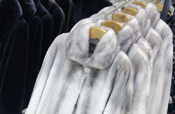 $530,000 of Fur Coats Stolen From Moscow Store - Sputnik International