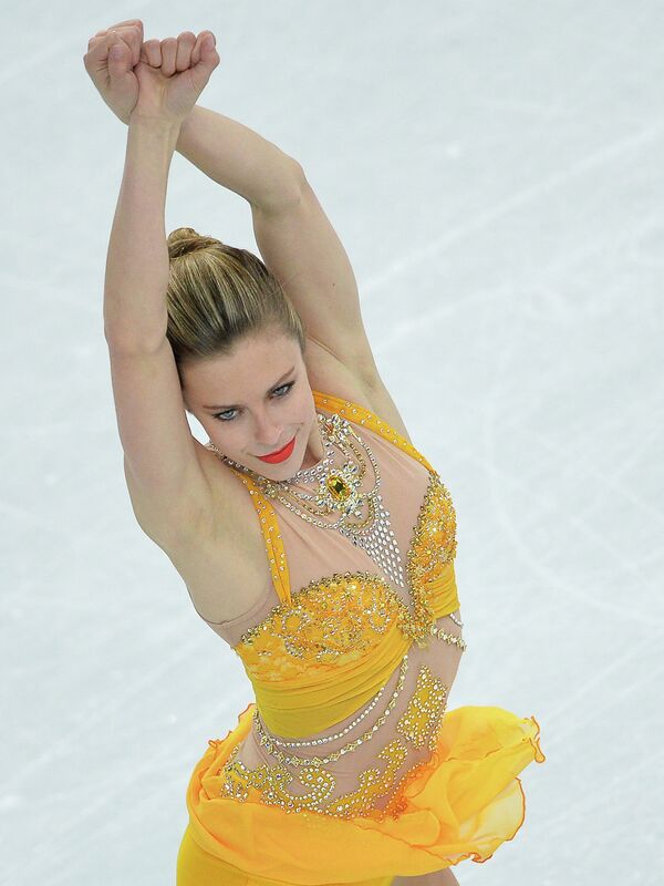 US figure skater Ashley Wagner wore a bright yellow dress to get into the character of Delilah US figure skater Ashley Wagner wore a bright yellow dress to get into the character of Delilah - Sputnik International