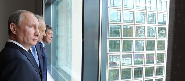 Russian President Vladimir Putin visiting the campus of the Olympic University in Sochi. September 2013 Russian President Vladimir Putin visiting the campus of the Olympic University in Sochi. September 2013 - Sputnik International