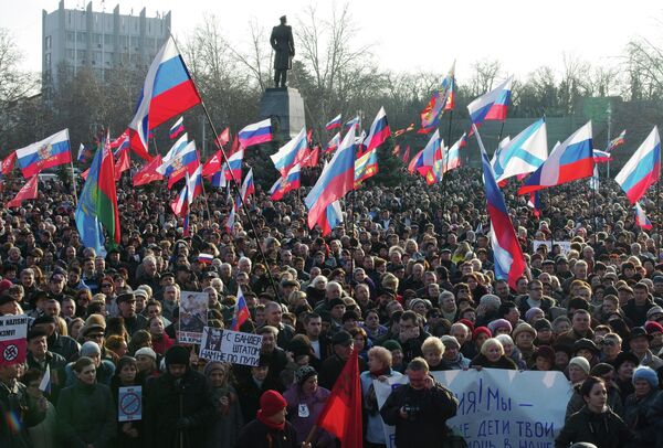 Pro-Russian rally in Sevastopol, February 23, 2014 Pro-Russian rally in Sevastopol, February 23, 2014 - Sputnik International