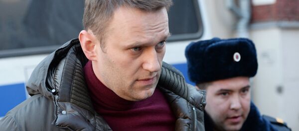 Opposition blogger Alexei Navalny has broken the terms of house arrest and was apprehended by police shortly after arriving at the Manezhnaya Square in the center of Moscow. Opposition blogger Alexei Navalny has broken the terms of house arrest and was apprehended by police shortly after arriving at the Manezhnaya Square in the center of Moscow. - Sputnik International