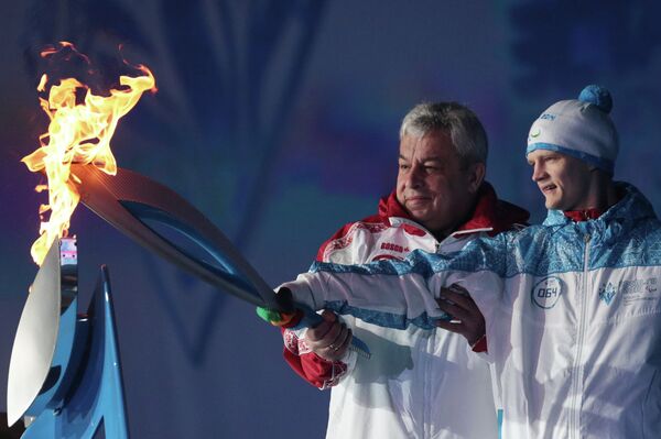 The flame for the Sochi Paralympics was lit Saturday during a ceremony in St. Petersburg - Sputnik International