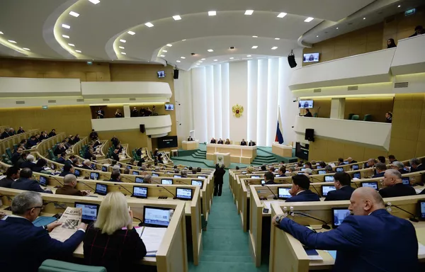 Russian Upper House To Consider Documents Supporting Crimea's Banking System - Speaker - Sputnik International