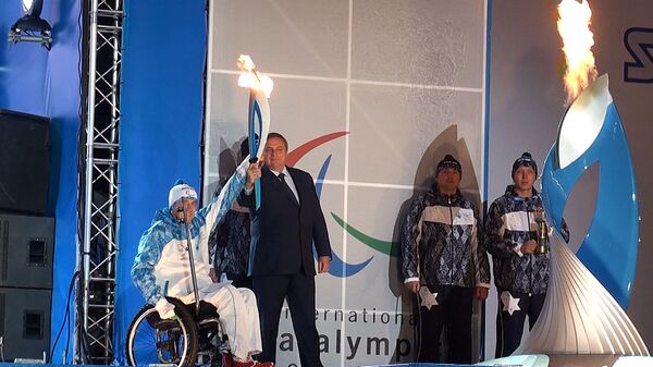 From Sochi to Magadan and Back: The Paralympic Flame Travels Around Russia - Sputnik International