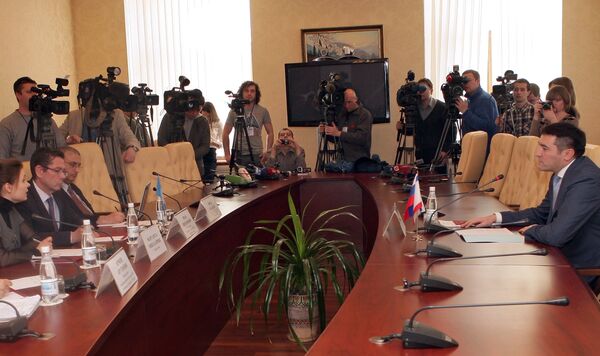 Senior UN Official Meets With Crimea Leaders - Sputnik International