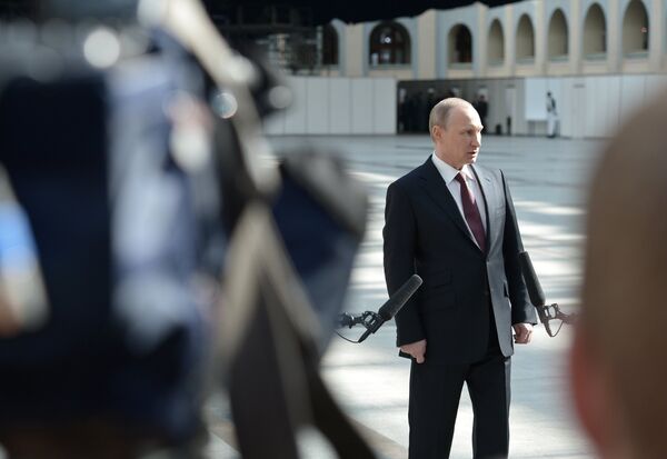 President Vladimir Putin seen facing reporters after his annual Direct Line with Vladimir Putin call-in live broadcast - Sputnik International