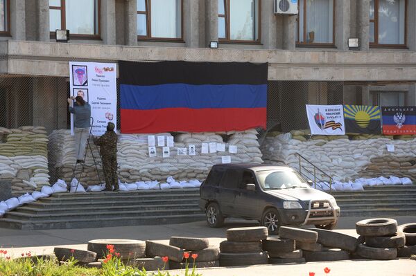 Ukraine’s Security Service Says Dozens Held Hostage in Slaviansk - Sputnik International
