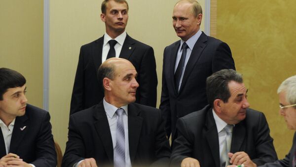 Vladimir Putin meets with Crimean Tatars - Sputnik International