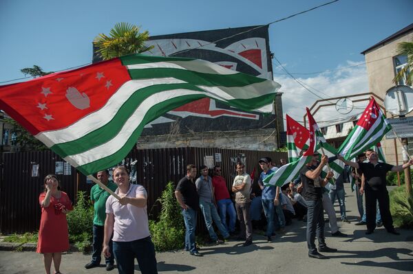 OPINION: Ukrainian Crisis 'Emboldened Opposition' in Abkhazia - Sputnik International