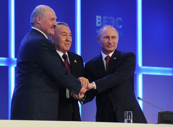 Russia Signs Oil Deals with Belarus, Kazakhstan - Sputnik International