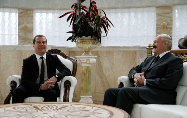 Russian Prime Minister Dmitry Medvedev meet with Belarusian President Alexander Lukashenko - Sputnik International