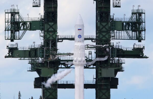 Russia’s New Angara Space Rocket Test Flight Successful - Defense Ministry - Sputnik International