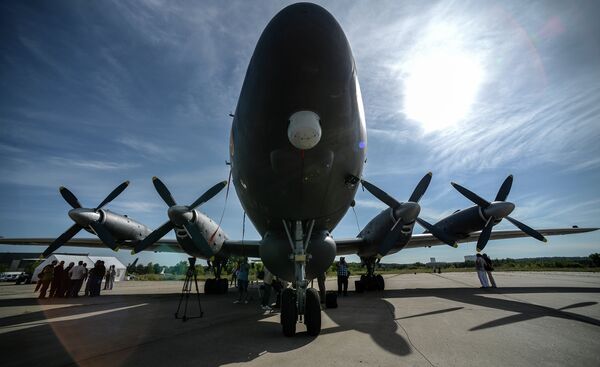 First anti-submarine aircraft IL-38N during a formal transfer to the Russian Naval Air Service in Zhukovskiy. - Sputnik International