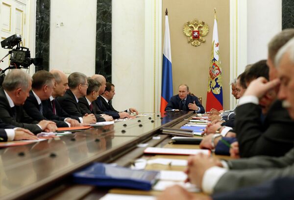 Vladimir Putin conducts Russian Security Council meeting - Sputnik International