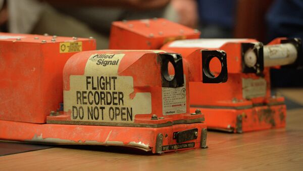 Flight recorders of crashed B-777 airliner - Sputnik International