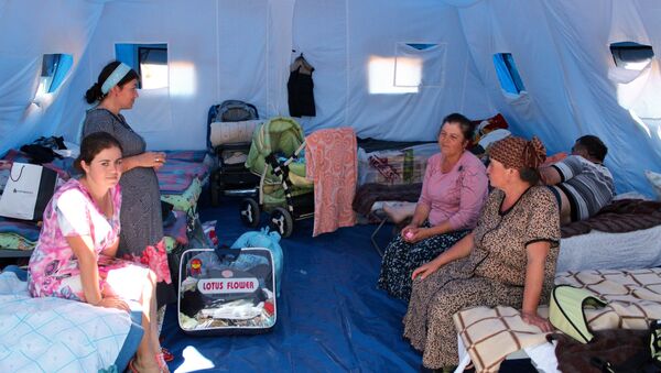 Temporary tent camp in Sevastopol for refugees from Donbass, summer 2014. - Sputnik International
