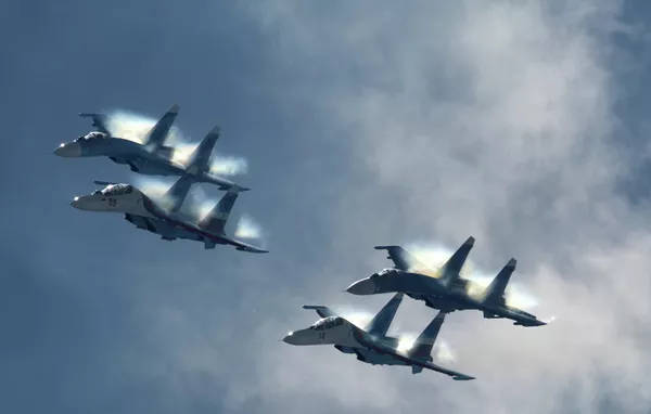 The Sukhoi Su-27  air superiority fighters - Sputnik International
