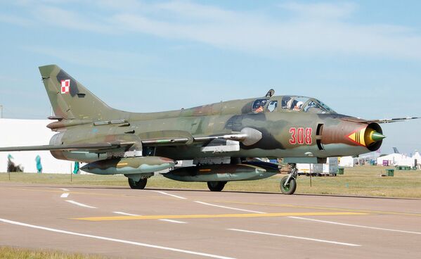 The Sukhoi Su-24 all-weather attack aircraft - Sputnik International