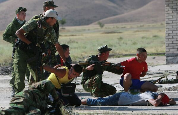 Enduring Brotherhood 2014: CSTO Peacekeeping Exercises in Kyrgyzstan - Sputnik International