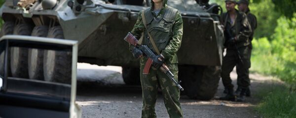 Ukraine will increase it number of military service members in 2015 with an additional 18,000 soldiers Ukraine will increase it number of military service members in 2015 with an additional 18,000 soldiers - Sputnik International