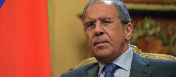 Russia never put the right of Ukraine to develop partnership relations with the European Union at question, it only warned of the economic risks that such relations entail, Russian Foreign Minister Sergei Lavrov said. - Sputnik International