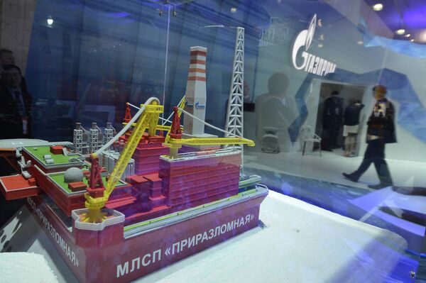 A model of the Prirazlomnaya platform provided by Gazprom Oil company. - Sputnik International