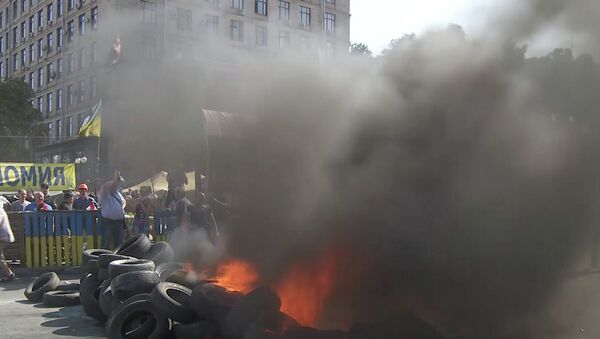 Ukraine: Maidan on fire as camp clearance turns violent - Sputnik International