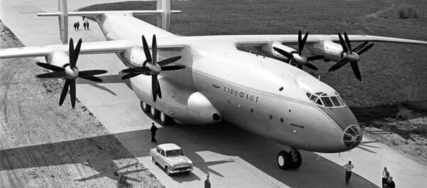 An Antonov An-22 Antei transport aircraft An Antonov An-22 Antei transport aircraft - Sputnik International