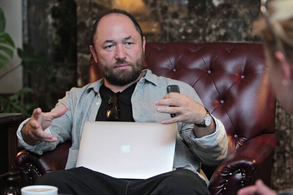 Timur Bekmambetov gives interview at Astana action film festival - Sputnik International