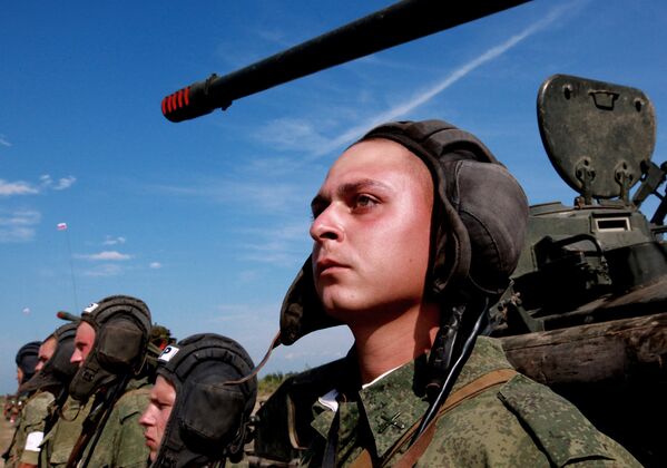 Russian Ground Forces Hold Contest to Determine Best Artillery Battery - Sputnik International