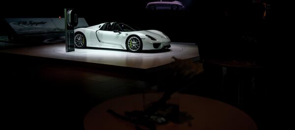 A Porsche 918 Spyder at the Moscow International Car Exhibition 2014 A Porsche 918 Spyder at the Moscow International Car Exhibition 2014 - Sputnik International
