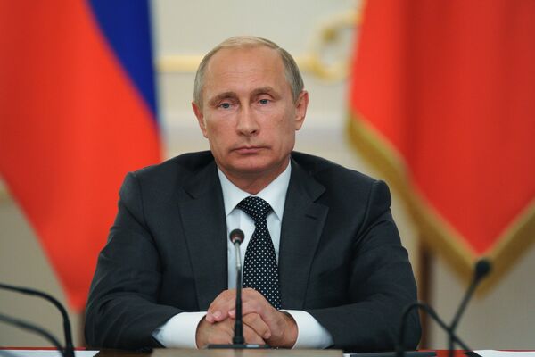 Russian President during a conference with members of the Russian government. - Sputnik International