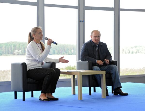 Vladimir Putin at the All-Russia Seliger-2014 youth forum on August 29, 2014 - Sputnik International