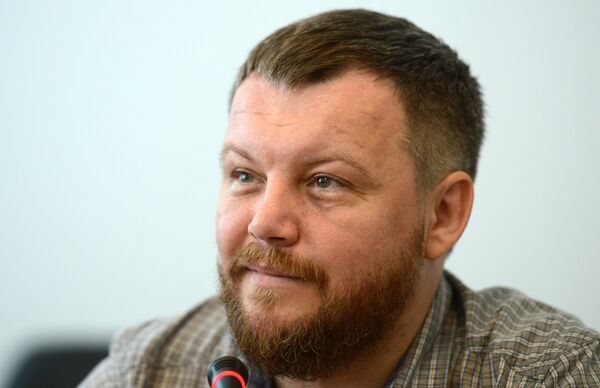 DPR Deputy Prime Minister Andrei Purgin said that self-proclaimed Donetsk People’s Republic will raise an issue of all-for-all exchange of prisoners of war during consultations of a contact group on Ukraine - Sputnik International