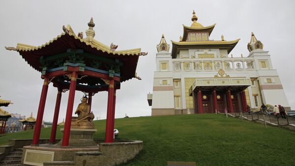 Khurul Golden Abode of Buddha Shakyamuni - Sputnik International