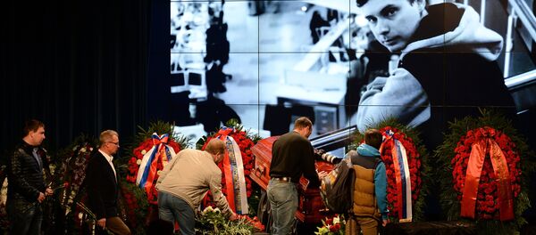 A farewell ceremony for Stenin was held Friday at the Rossiya Segodnya international press center for those wishing to pay their last respects to the photographer. A farewell ceremony for Stenin was held Friday at the Rossiya Segodnya international press center for those wishing to pay their last respects to the photographer. - Sputnik International