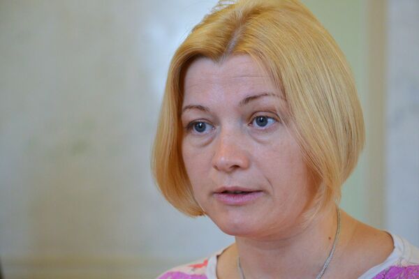 The Ukrainian president’s special envoy on eastern Ukraine, Iryna Herashchenko, hopes that the ceasefire in eastern Ukraine will last for a long period - Sputnik International