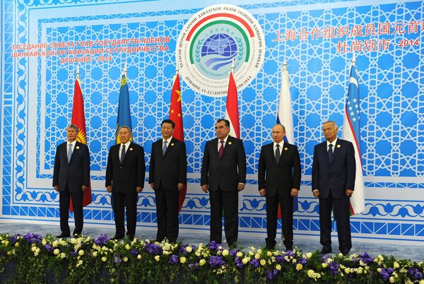 The heads of the Shanghai Cooperation Organization (SCO) member states in Dushanbe on September 12, 2014. - Sputnik International