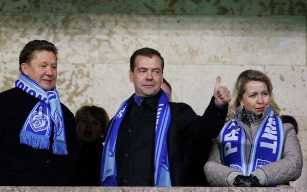 Dmitry Medvedev: Politician, Enthusiast Photographer and Family Man - Sputnik International