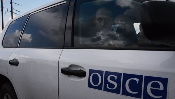 A team of observers from the OSCE, came under fire near the city of Donetsk - Sputnik International
