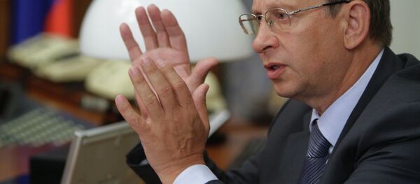 The chairman and co-owner of the Russian oil-telecoms-retail conglomerate AFK Sistema Vladimir Yevtushenkov, suspected of illegally privatizing the Russian oil company Bashneft, has been released from house arrest, Yevtushenkov's lawyer told RIA Novosti Wednesday. - Sputnik International