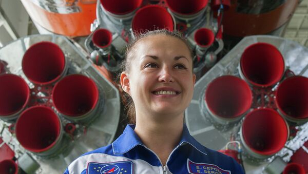 Russian Yelena Serova Becomes First Female Astronaut in 17 Years to Arrive at ISS - Sputnik International