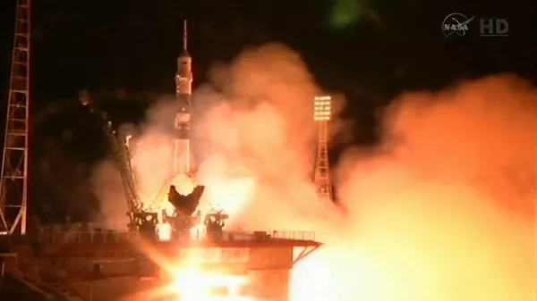 “Soyuz” Flight Towards ISS: Farewell to Astronauts and Spacecraft Blast Off - Sputnik International