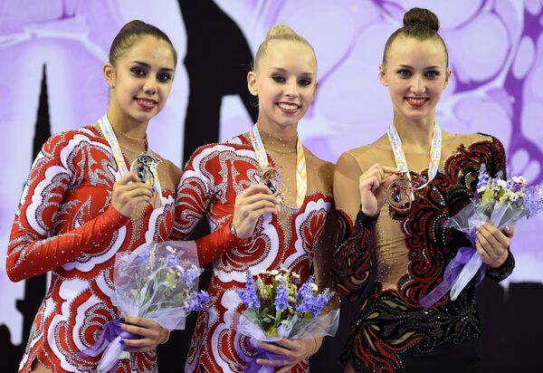 Russian Gymnastics: The Unbeaten Beauties - Sputnik International